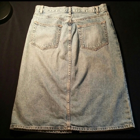 Gap denim skirt - Picture 3 of 3